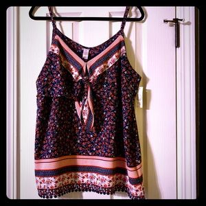 NWT No Boundaries Tie Front Cami Top